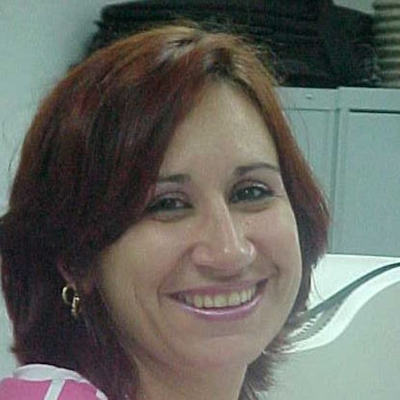 Meet your Posher, Dreiby mercedes - Picture 1 of 1